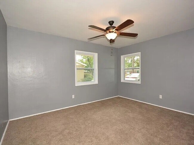 Building Photo - 1846 Derby Dr