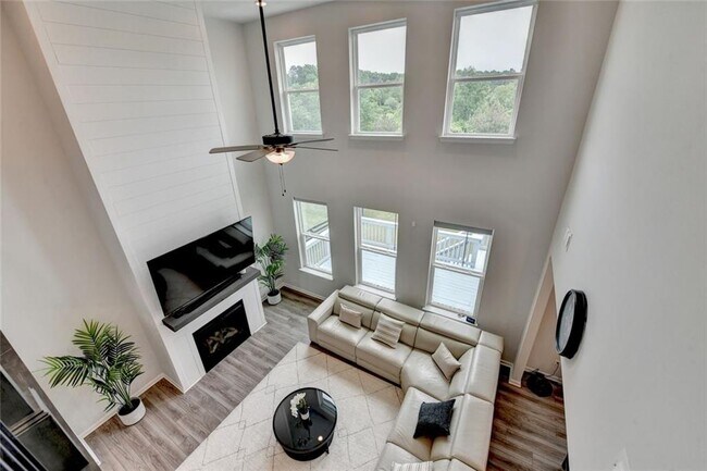 Building Photo - 4665 Shipley Ave