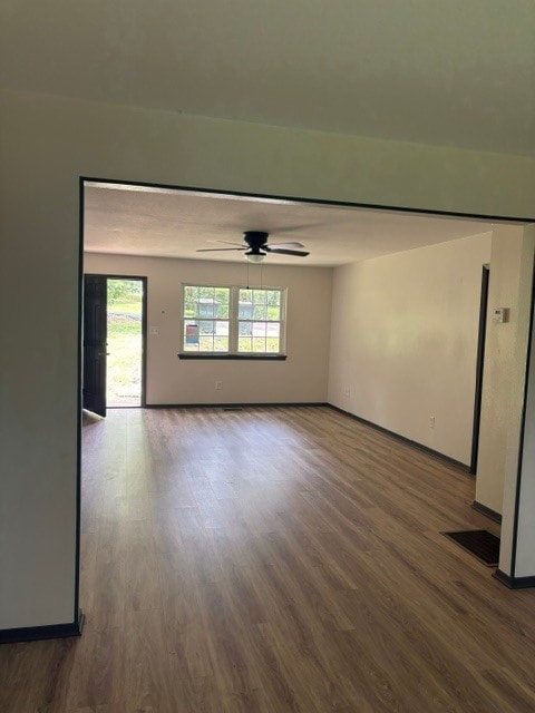 Building Photo - 155 B Lake Vista Cove