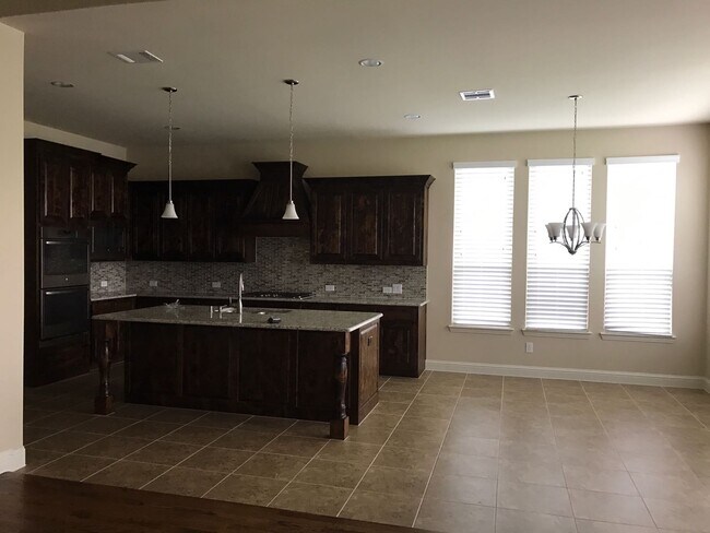 Building Photo - 232 Whitewing Ln