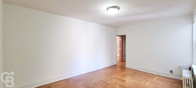 Building Photo - 541 88th St