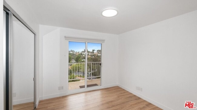 Building Photo - 5035 Escobedo Dr