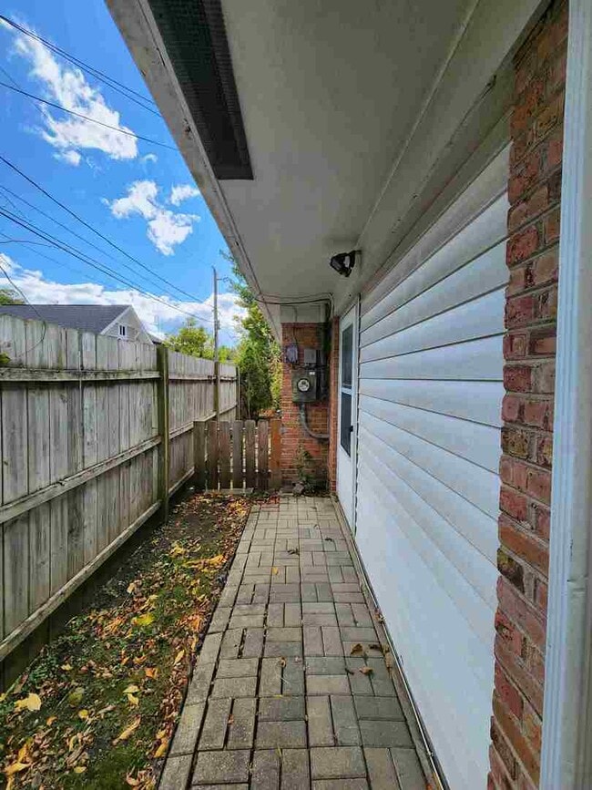 Building Photo - 1512 Gregory Ave