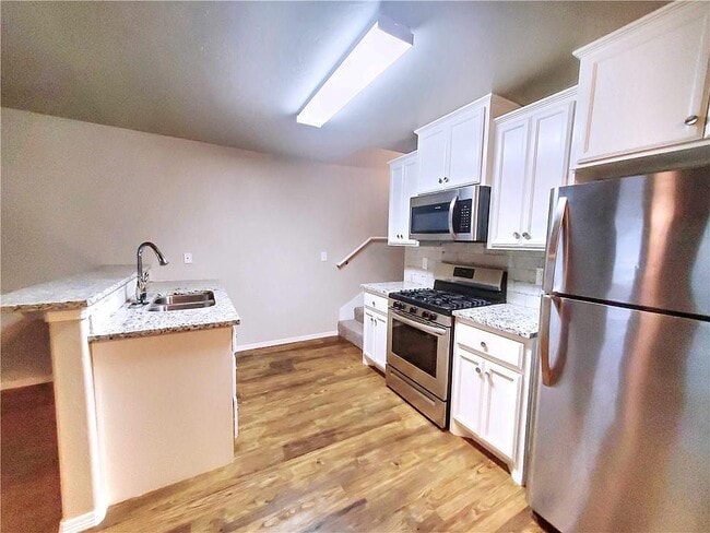 Building Photo - 2117 Buena Vida Ln