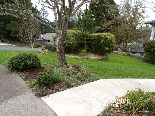 Building Photo - 4510 NW Queens Ave