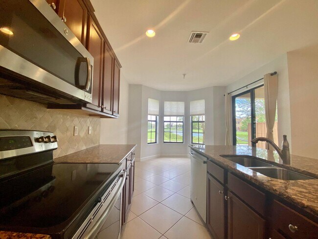 Building Photo - 10283 Wellington Parc Dr