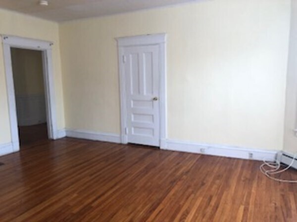 Building Photo - 75 Marlborough St