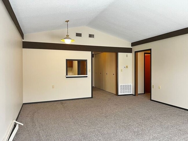 Building Photo - $1,070 | 1 Bedroom, 1 Bathroom House | Pet...