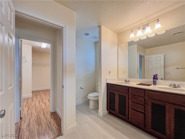 Building Photo - 9201 Verdugo Ridge Ct