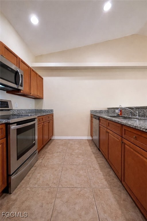 Building Photo - 2141 SW 8th Pl