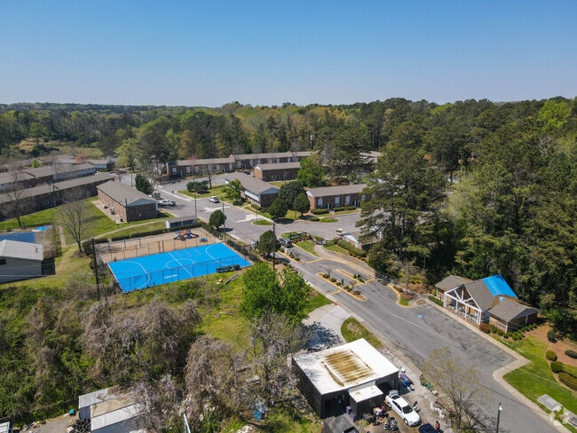 Building Photo - Brentwood Townhomes