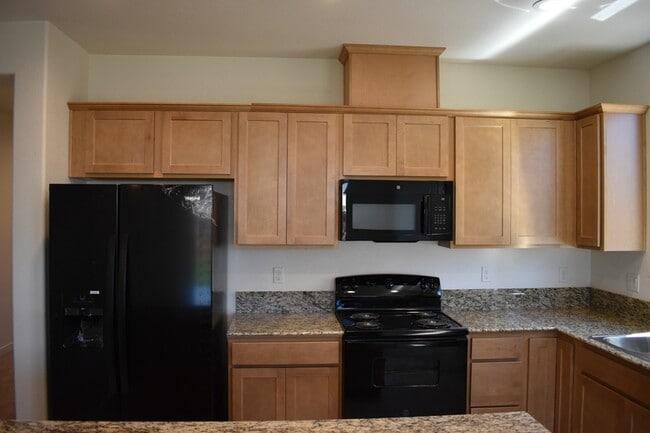 Building Photo - 4851 Mari Cruz Ln