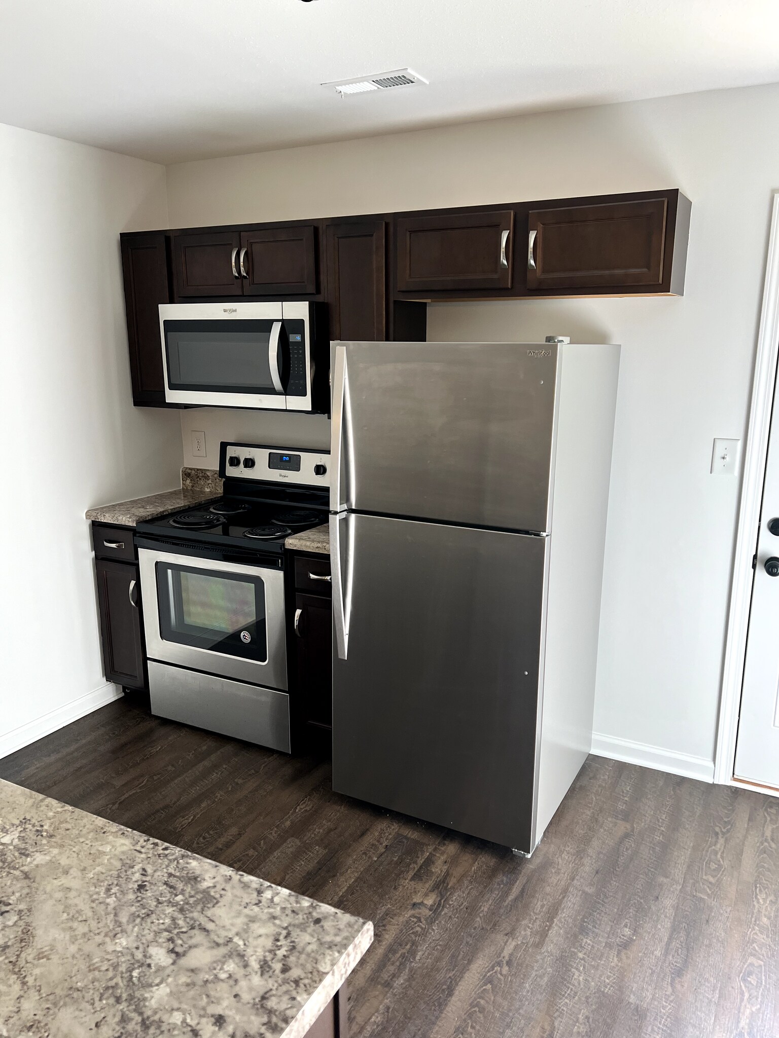 Building Photo - 706 Needmore Rd apartment 2