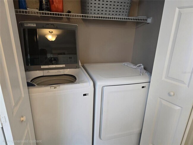 Building Photo - 2636 SW 35th Pl