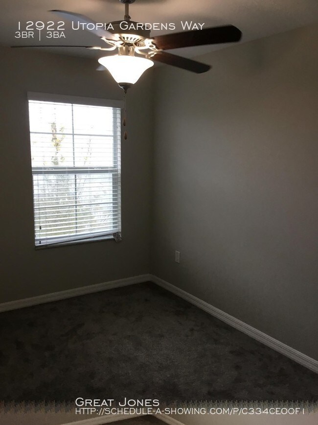 Building Photo - 12922 Utopia Gardens Way