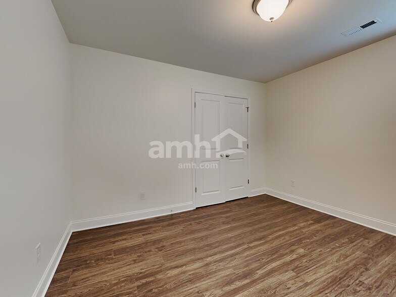 Building Photo - 215 Gershon Wy