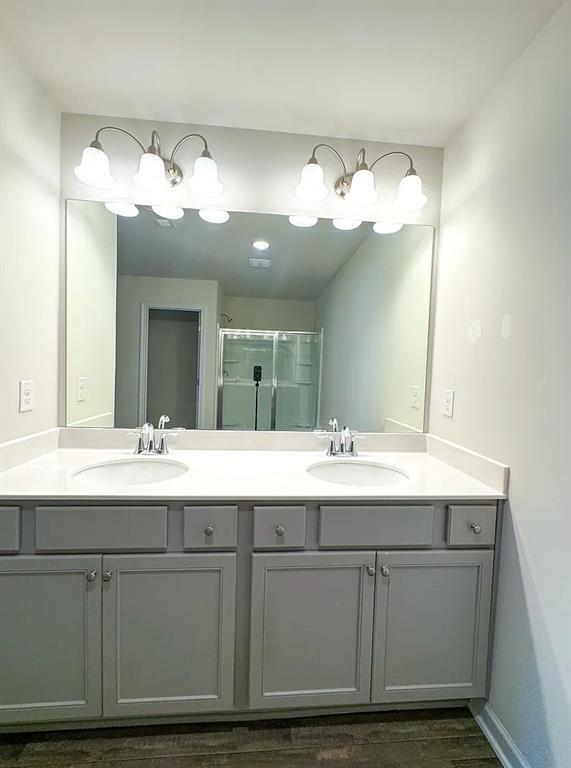 Building Photo - 4546 Bishops Ln