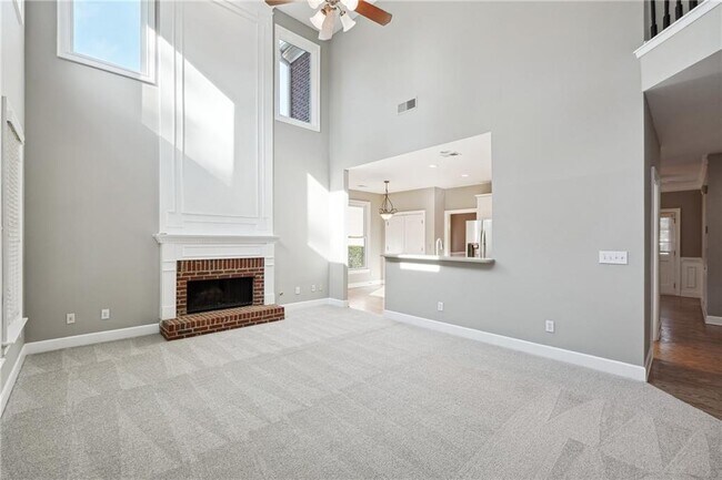 Building Photo - 230 Brookeivey Ln