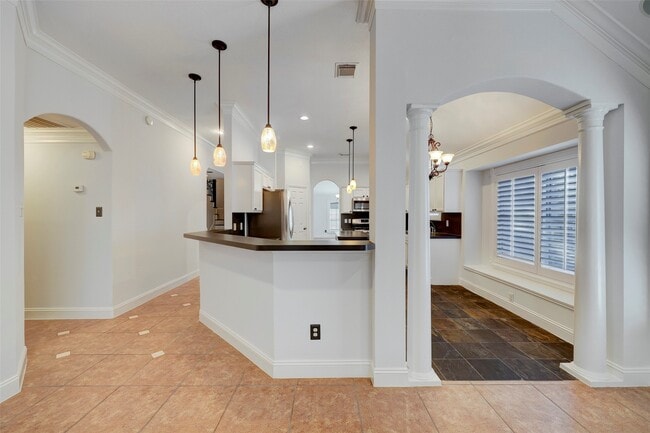 Building Photo - 8903 Aberdeen Park Dr