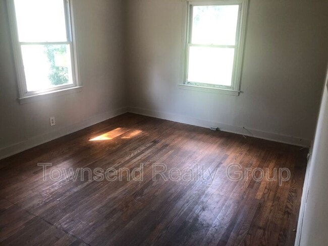 Building Photo - 2209 Culp Cir