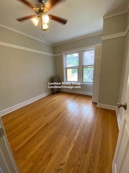 Building Photo - 1604 W Olive Ave