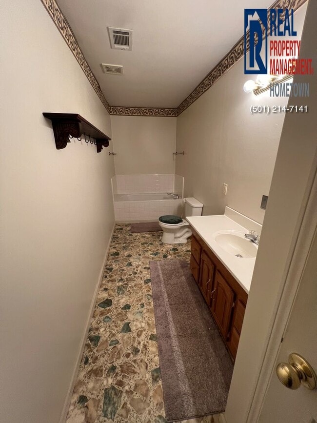 Building Photo - 8610 AR-5