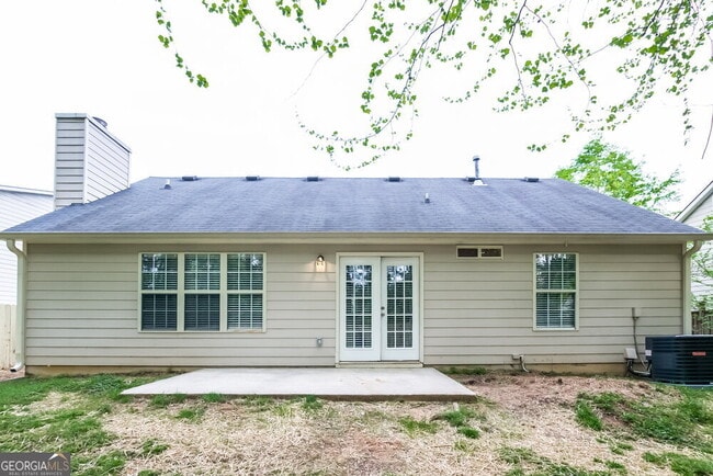Building Photo - 4801 Lake Park Terrace