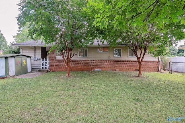 Building Photo - 2906 Morgan St SW