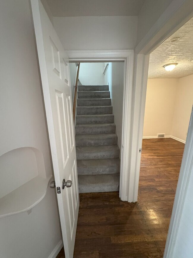 Building Photo - Must see FOUR bedroom Bungalow home