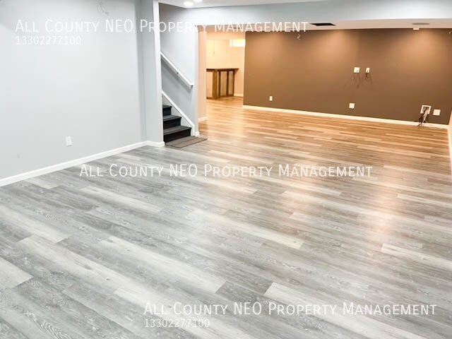 Building Photo - 10116 Flagstone Dr