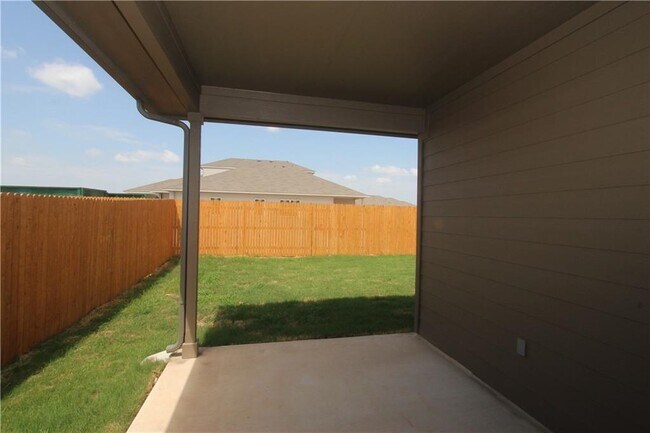 Building Photo - 1066 Gaelic Dr
