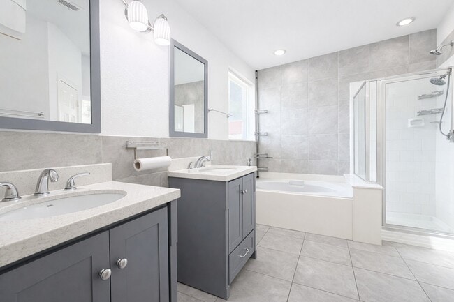 Building Photo - 3111 Birchleaf Dr