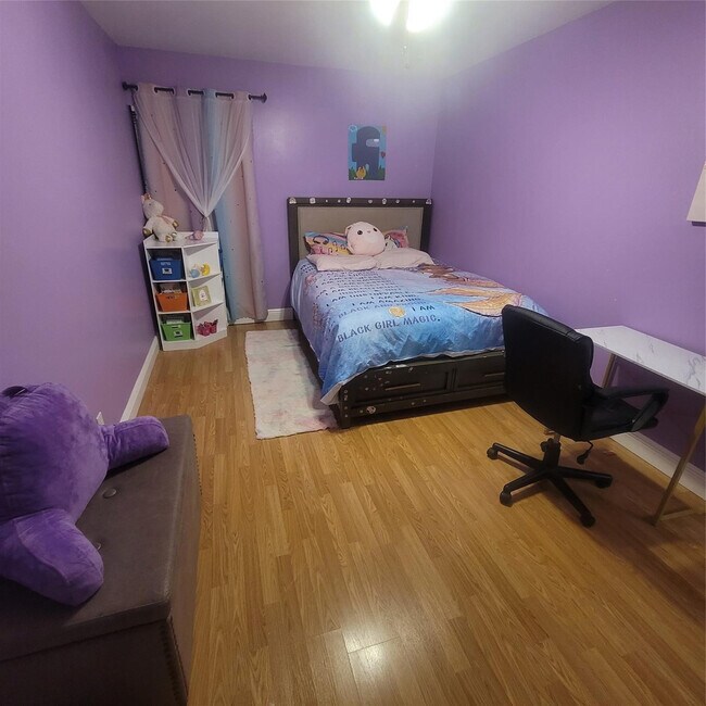 Building Photo - 9210 NW 14th St