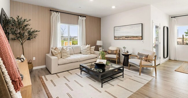 Building Photo - Beautiful 4 bed 2 bath located in West Roseville!