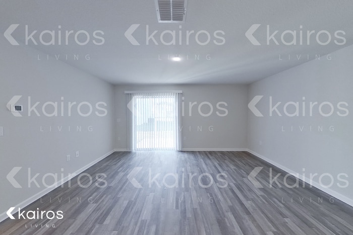 Building Photo - 1729 Nebraska Loop