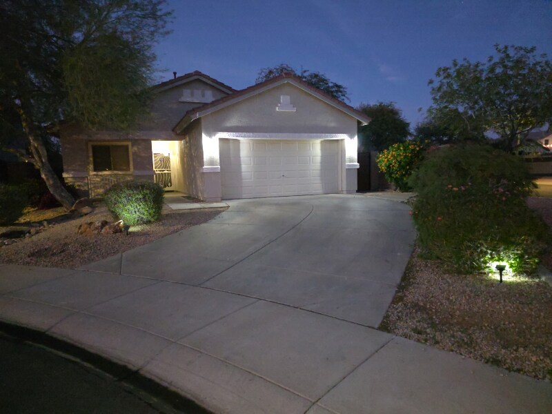 Building Photo - 17004 W Halifax Ln