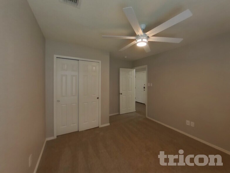 Building Photo - 2319 Camberly View