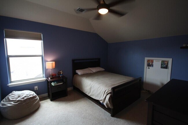 Building Photo - 2839 Nolina Ln