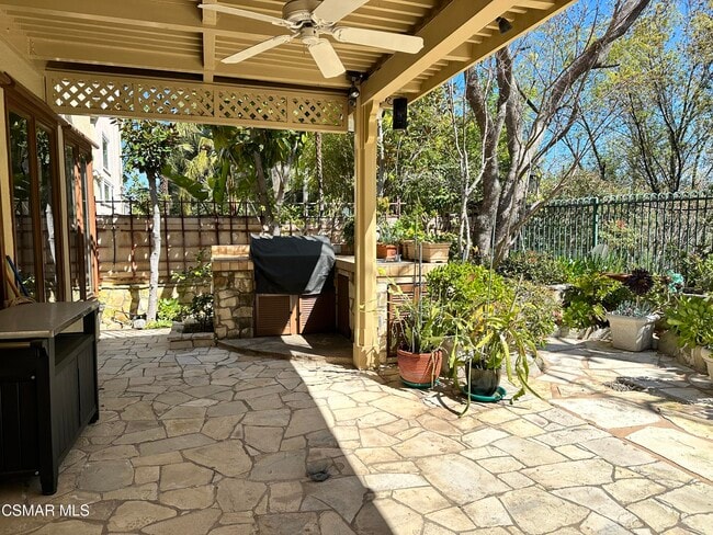 Building Photo - 4328 Park Verdi