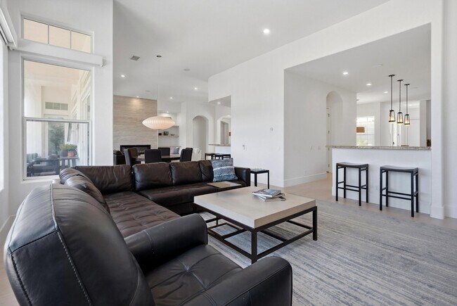 Building Photo - 51493 Marbella Ct