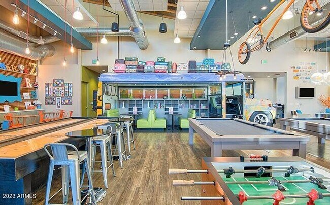 Building Photo - 9863 E Tungsten Dr