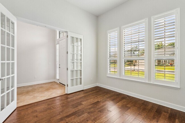 Building Photo - Elegant Coastal Living on Amelia Island – ...