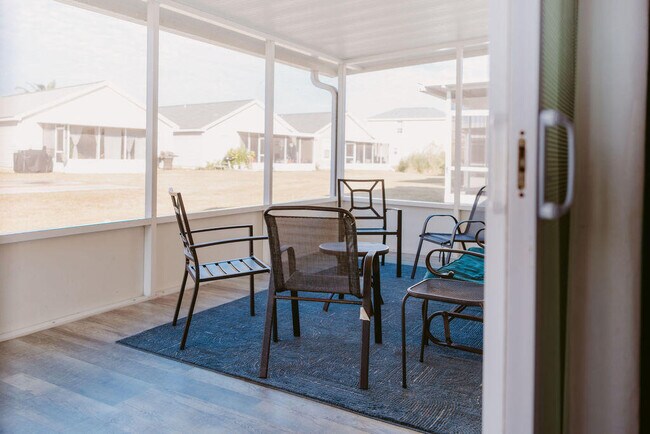 Building Photo - 11808 Cabana Ct