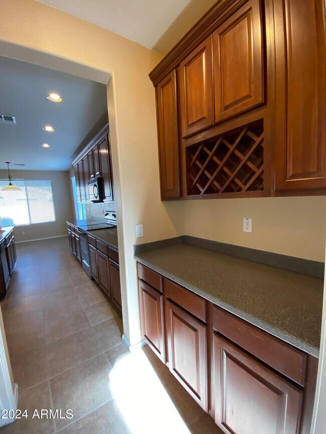 Building Photo - 3402 W Galvin St