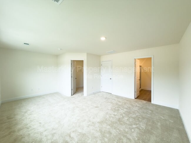 Building Photo - 74 Bloodroot St