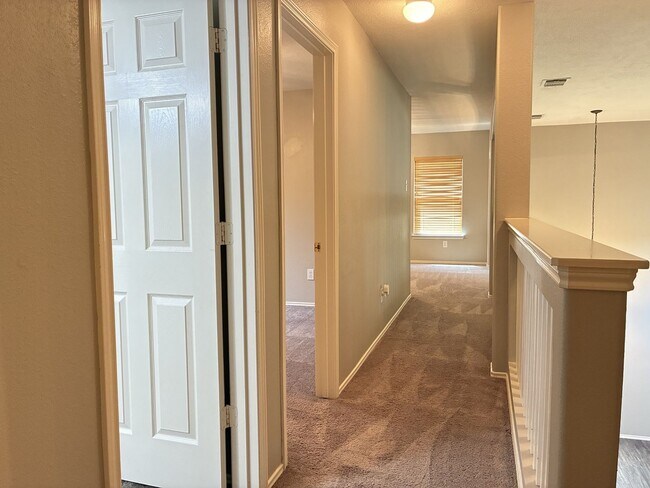 Building Photo - 12402 Ravens Chase Ln