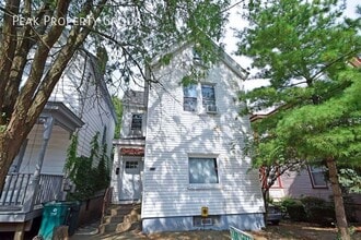 Building Photo - 2535 Vestry Ave