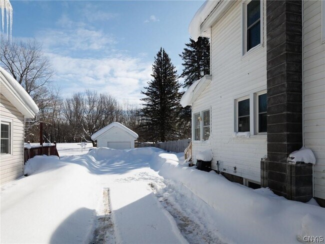 Building Photo - 13466 US-11