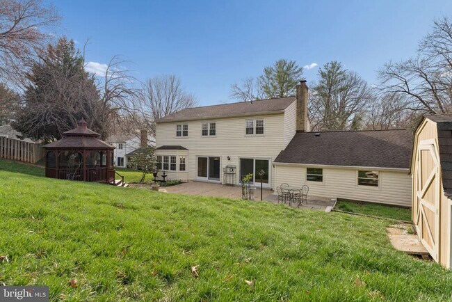 Building Photo - 2302 Tanglevale Dr