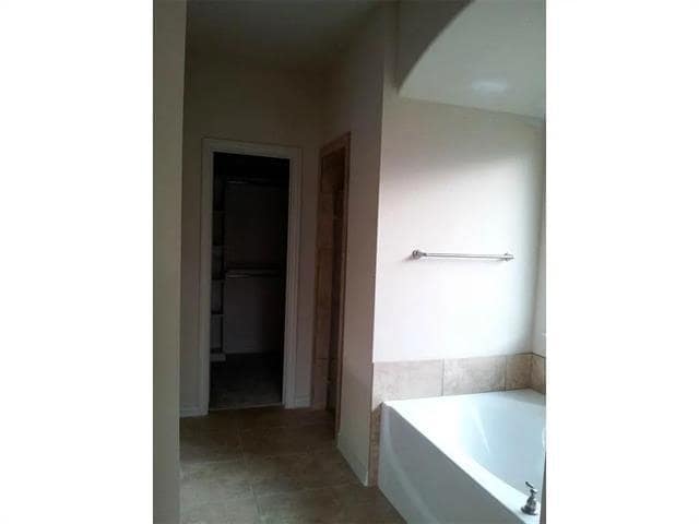 Building Photo - 412 Stonecreek Dr